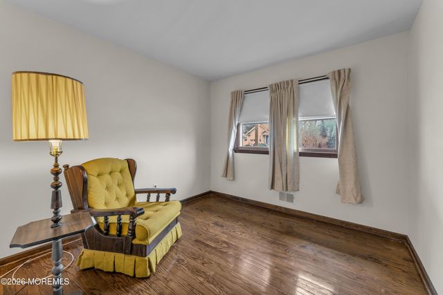 1108 Longboat Avenue, Beachwood, NJ 08722