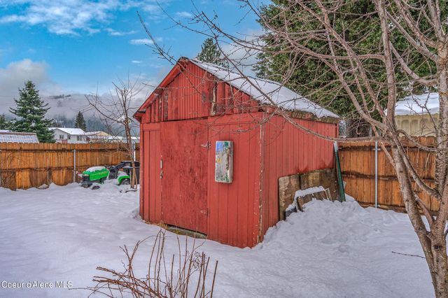 605 Lewiston AVE, Pinehurst, ID 83850