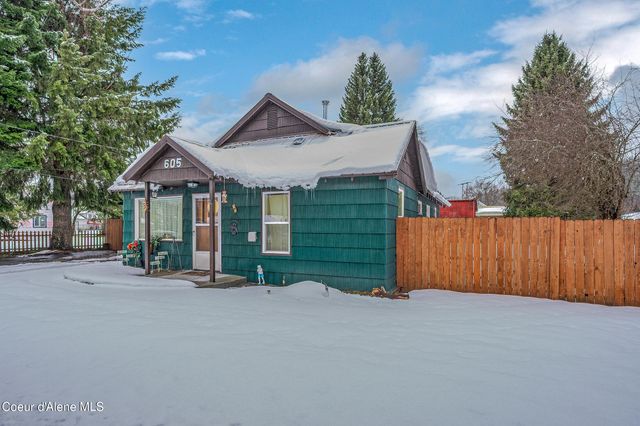 605 Lewiston AVE, Pinehurst, ID 83850