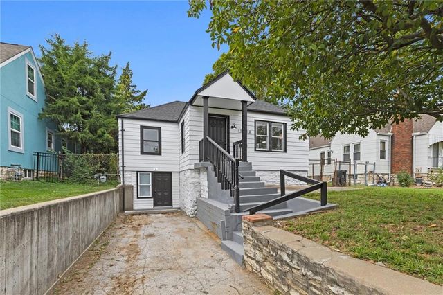 1522 N 38th Street, Kansas City, KS 66102