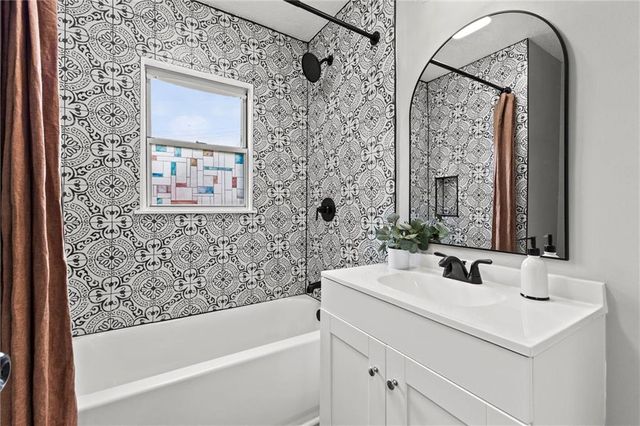 1522 N 38th Street, Kansas City, KS 66102