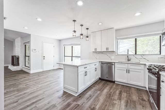 2009 Scofield LN, Austin, TX 78727