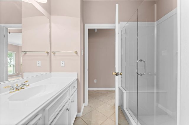 4718 Shadow Grass Drive, Katy, TX 77493