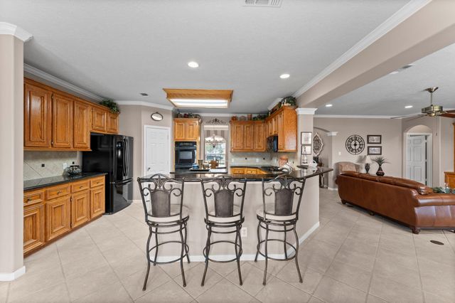 4718 Shadow Grass Drive, Katy, TX 77493