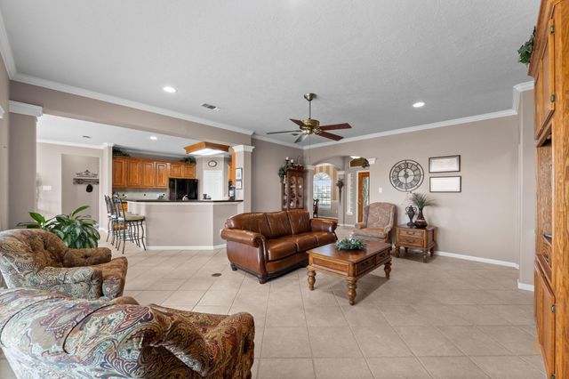 4718 Shadow Grass Drive, Katy, TX 77493