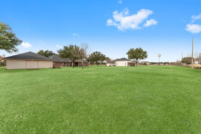 4718 Shadow Grass Drive, Katy, TX 77493