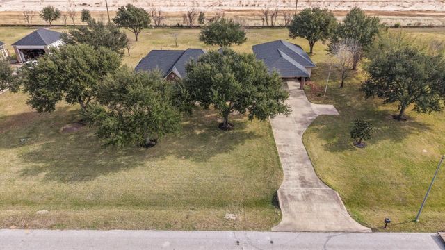 4718 Shadow Grass Drive, Katy, TX 77493