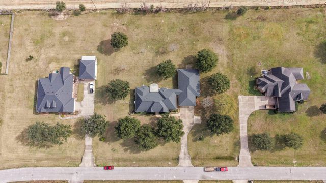 4718 Shadow Grass Drive, Katy, TX 77493