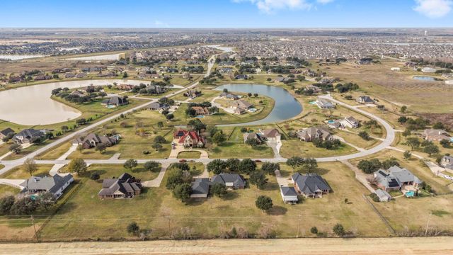4718 Shadow Grass Drive, Katy, TX 77493