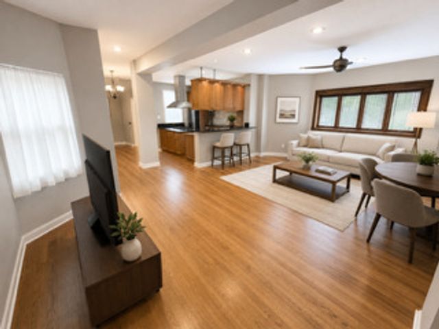 5233 S Michigan Avenue 2S, Chicago, IL 60615