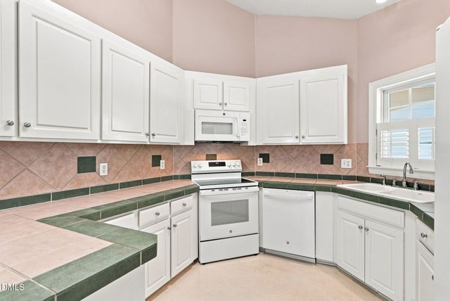 7409 Ivy League Lane, Raleigh, NC 27616