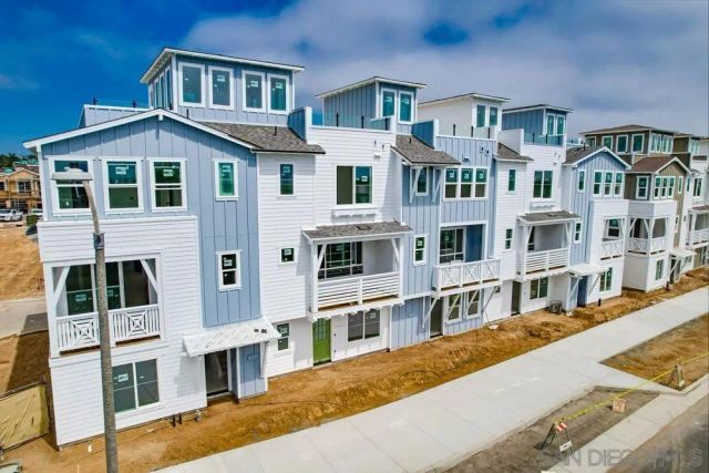 7080 Ponto Road, Carlsbad, CA 92011