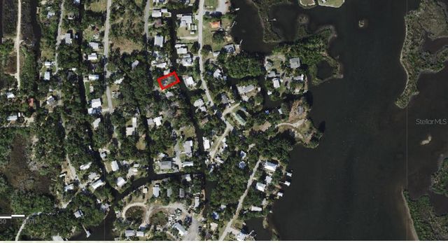 2211 S HUNT POINT, Crystal River, FL 34429