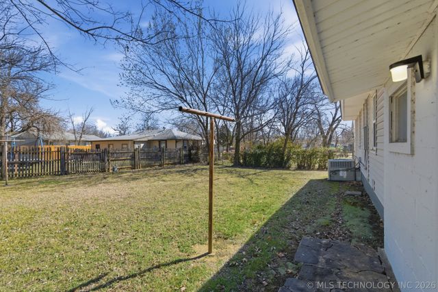 1551 N Indianapolis Avenue, Tulsa, OK 74115
