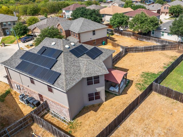 8640 Shallow Creek Drive, Fort Worth, TX 76179