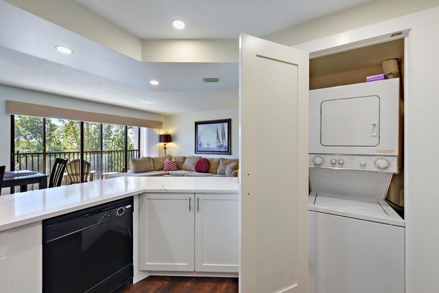 1605 S Us Highway 1 F303, Jupiter, FL 33477