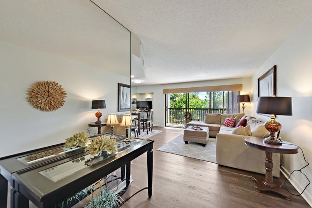 1605 S Us Highway 1 F303, Jupiter, FL 33477