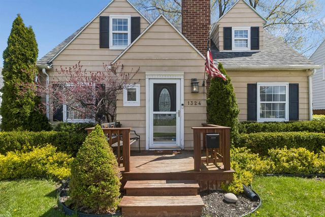 1324 22nd Street, Port Huron, MI 48060