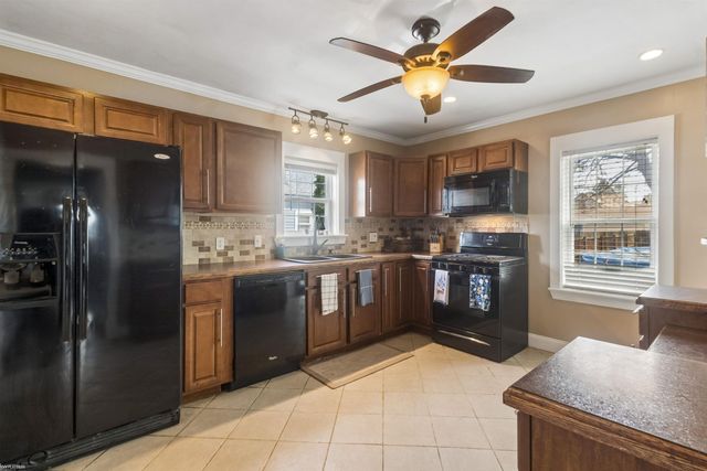 1324 22nd Street, Port Huron, MI 48060