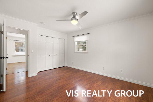 15027 152nd Avenue, Grand Haven, MI 49417