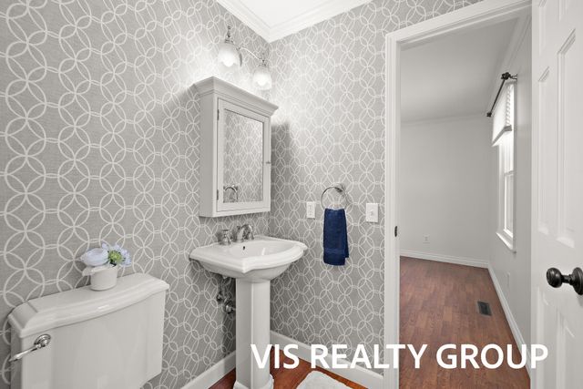 15027 152nd Avenue, Grand Haven, MI 49417