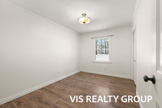 15027 152nd Avenue, Grand Haven, MI 49417