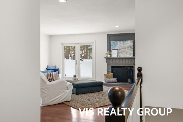 15027 152nd Avenue, Grand Haven, MI 49417