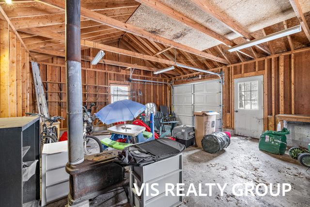 15027 152nd Avenue, Grand Haven, MI 49417