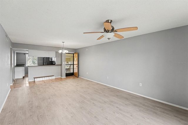 106 PINE COURT 346, Oldsmar, FL 34677