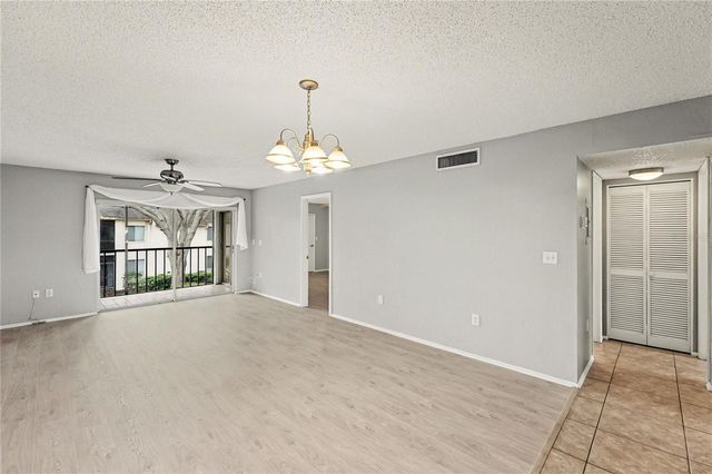 106 PINE COURT 346, Oldsmar, FL 34677