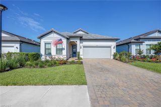 2048 Yellowfin CIR, Naples, FL 34114