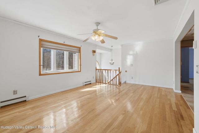 13 Stella Drive, Gardiner, NY 12525