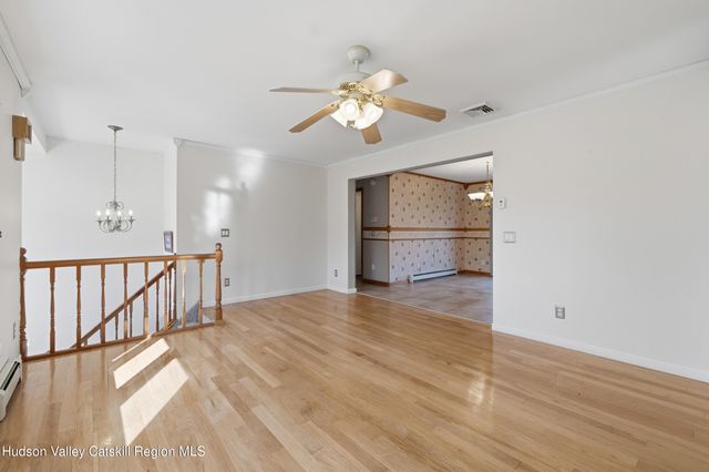 13 Stella Drive, Gardiner, NY 12525