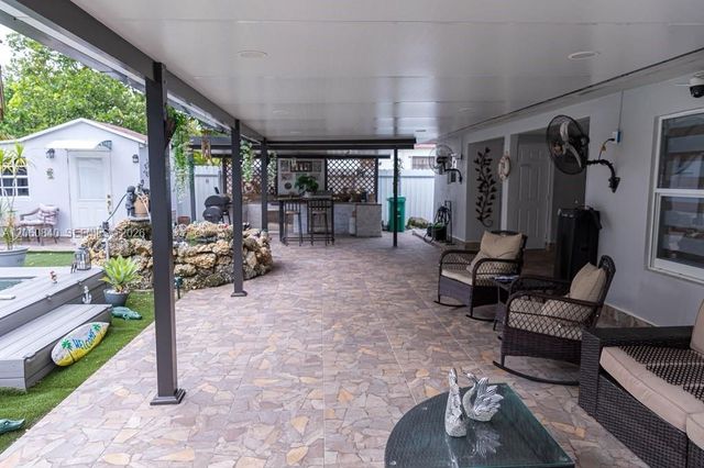 1655 NW 124th Street, North Miami, FL 33167