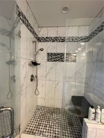 17183 Sunburst, Northridge (los Angeles), CA 91325