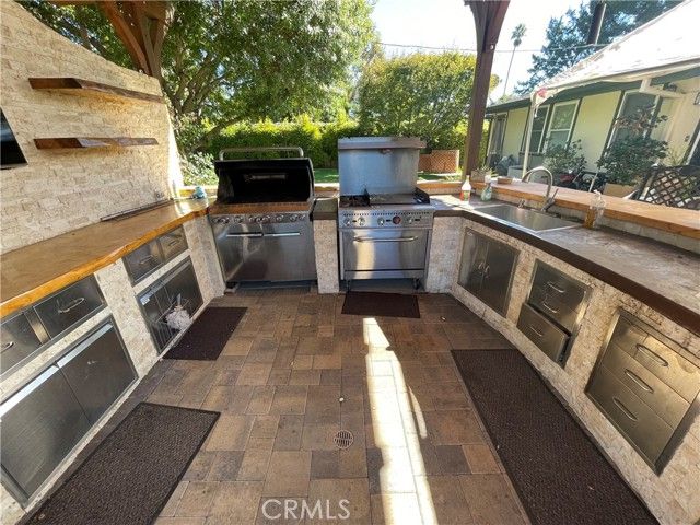 17183 Sunburst, Northridge (los Angeles), CA 91325