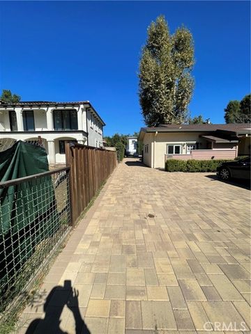 17183 Sunburst, Northridge (los Angeles), CA 91325