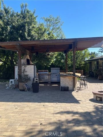 17183 Sunburst, Northridge (los Angeles), CA 91325