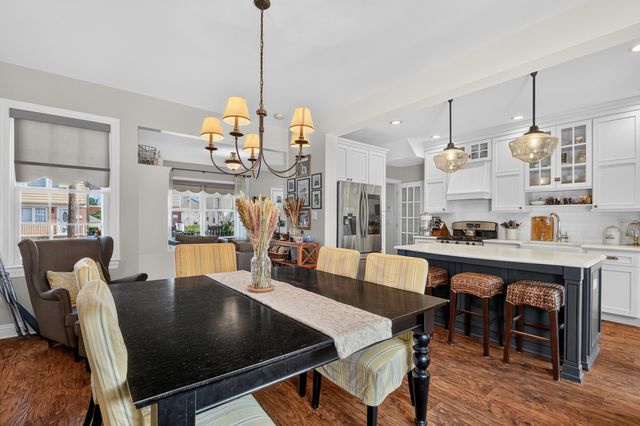 16 MARION CT, Bayonne, NJ 07002