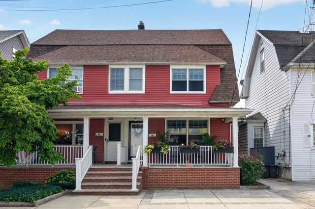 16 MARION CT, Bayonne, NJ 07002