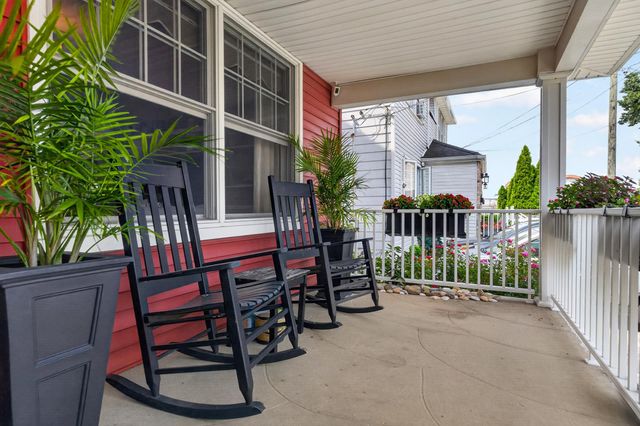16 MARION CT, Bayonne, NJ 07002