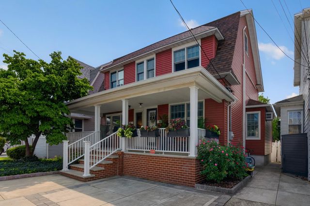16 MARION CT, Bayonne, NJ 07002