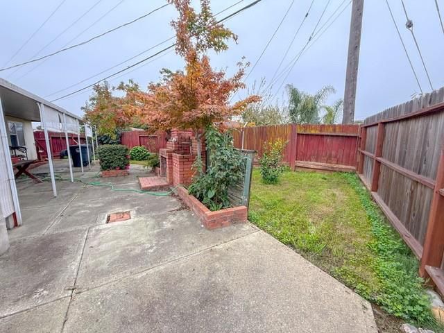 2746 Aramon Dr, Rancho Cordova, CA 95670