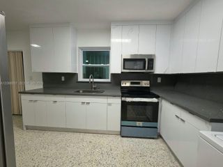 822 SW 6th Street 1, Miami, FL 33130