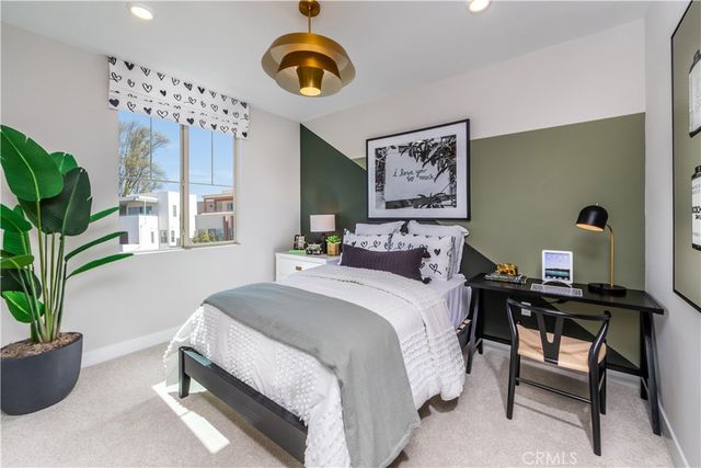 165 Great Park Boulevard, Irvine, CA 92618