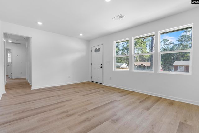 1101 Woodale Circle, Columbia, SC 29203