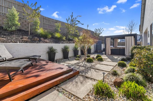 2942 Laredo Dr, Rocklin, CA 95765