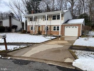 4765 LUPINO CT, Woodbridge, VA 22193