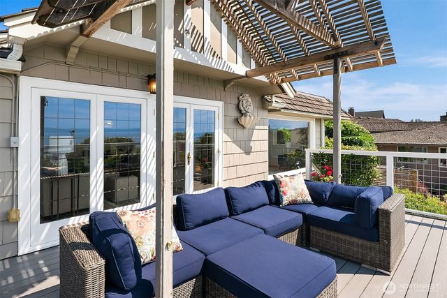 3515 NW 71st Street, Seattle, WA 98117