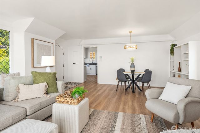 3515 NW 71st Street, Seattle, WA 98117